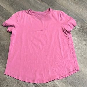 Lululemon Love T-Shirt - pink size 8